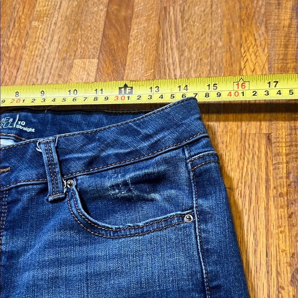 Time‎ and Tru Women 10 Blue Denim Straight Distressed 5 Pocket Stretch Jeans